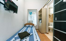 Small Room Near Independence Square